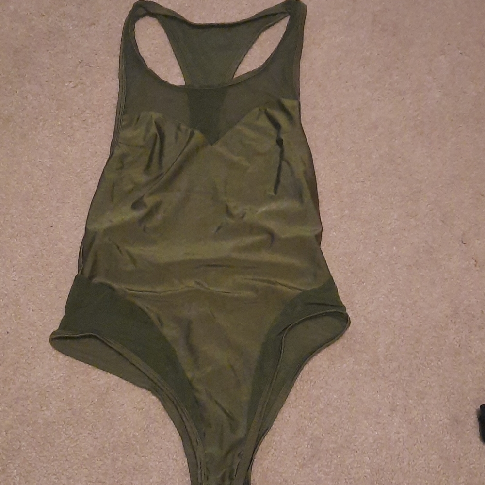 Bodysuit‎